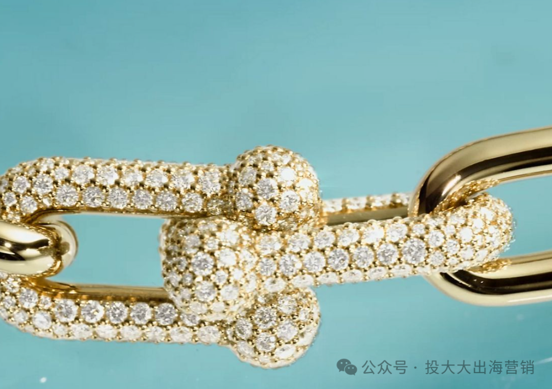 用“非传统礼物”击中高预算人群？2025母亲节新消费趋势观察