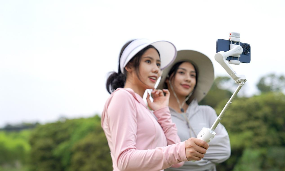 年销百万台！这家深圳公司如何让老外为“中国AI稳定器”疯狂买单